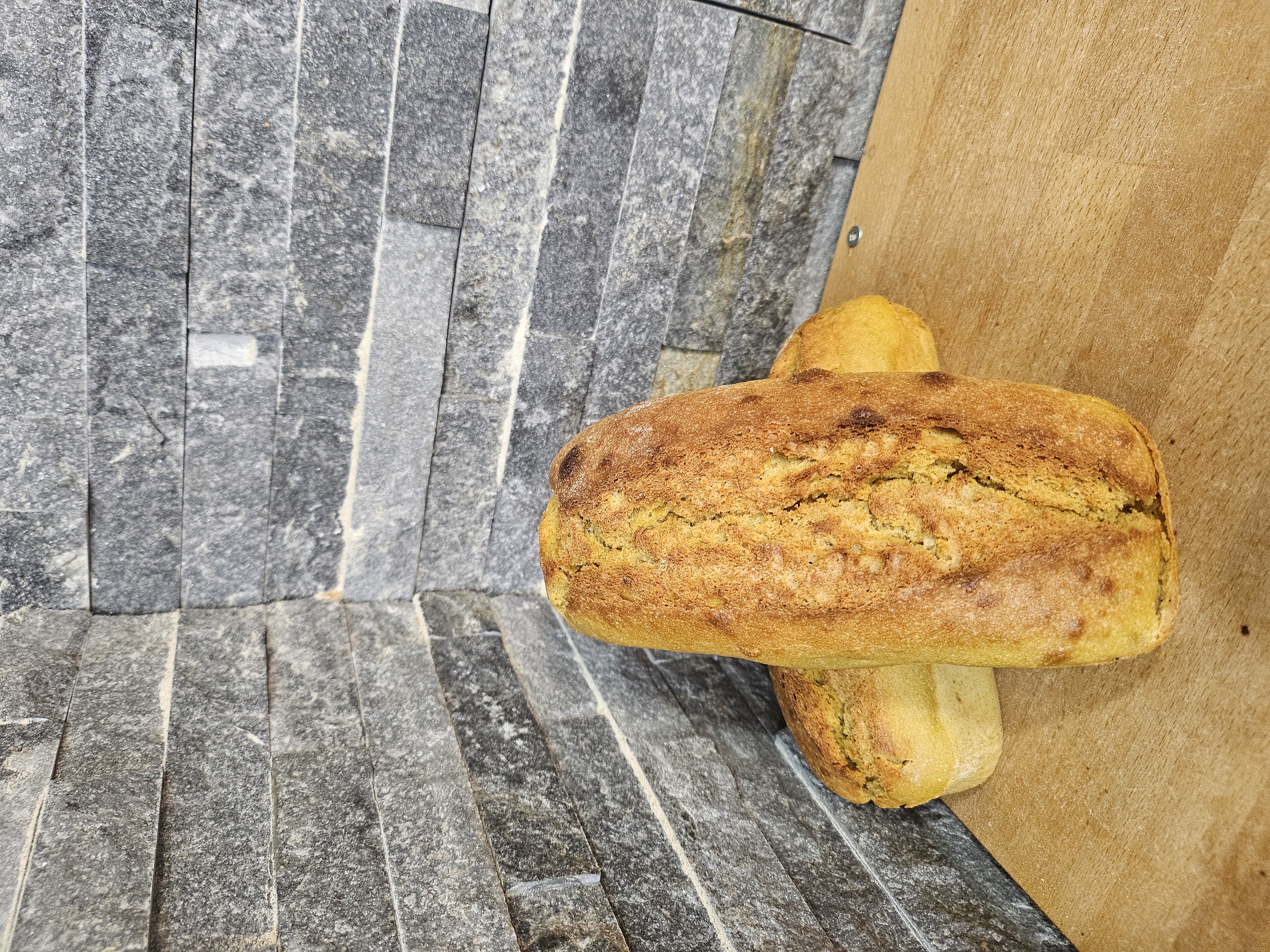 <div class="trix-content">
  <div>Pain à la farine de petit épeautre</div>
</div>
