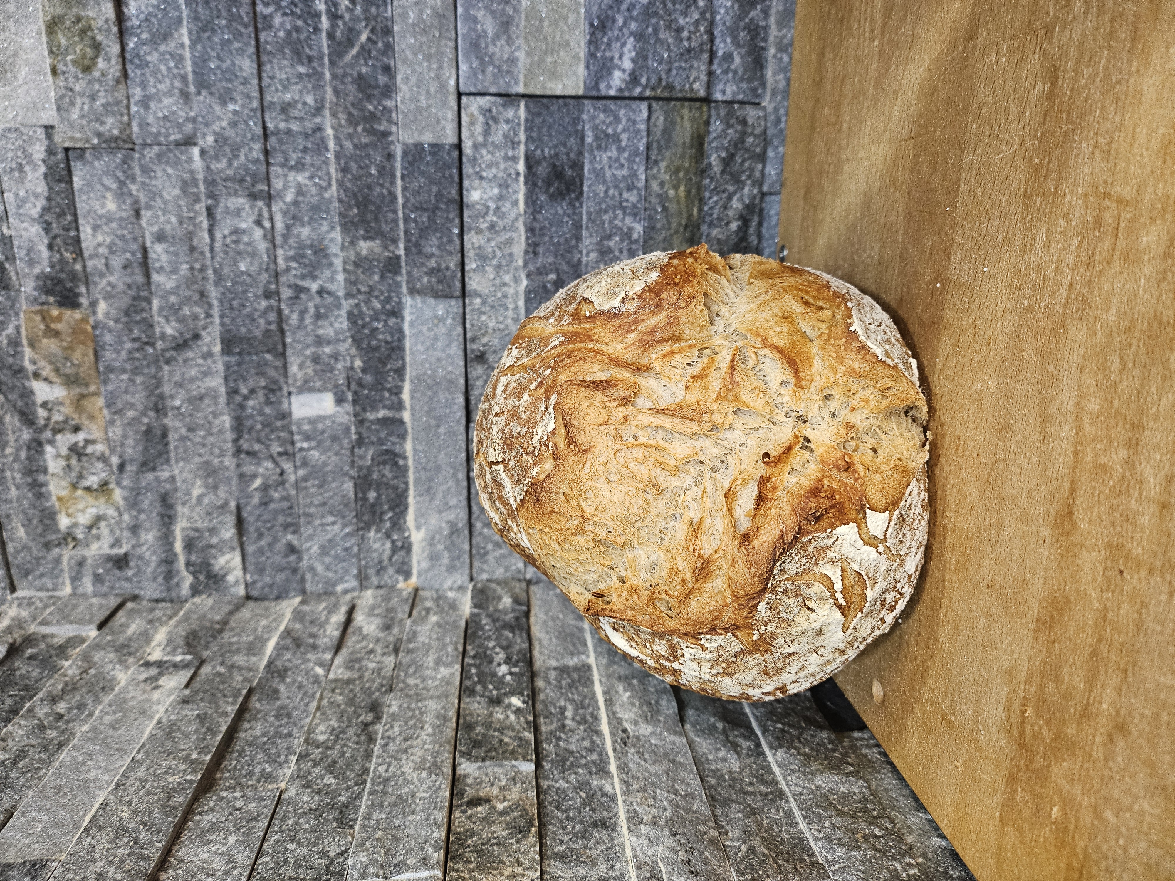 <div class="trix-content">
  <div><strong>Pain bûcheron</strong></div>
</div>
